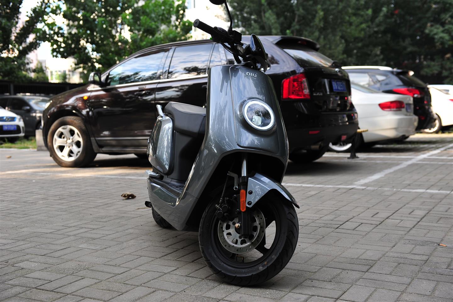 兩輪電動車界的特斯拉--小牛M1和N1S